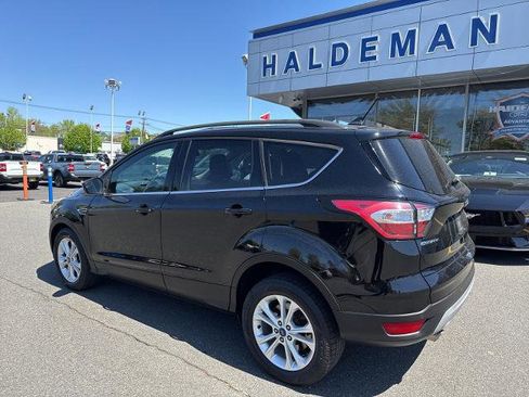 Certified 2018 Ford Escape SEL FWD image 5