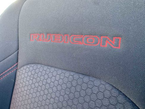 Certified 2018 Jeep Wrangler Unlimited Rubicon w/ Steel Bumper Group image 6