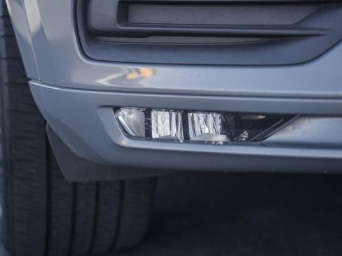 Used 2020 Volvo XC90 T6 Momentum image 18