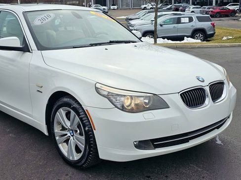 Used 2010 BMW 528i xDrive Sedan image 2