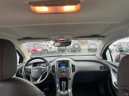 Used 2013 Chevrolet Volt Premium w/ Premium Trim Package FWD image 21