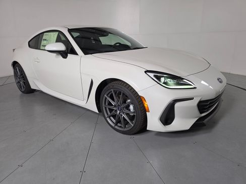 New 2026 Subaru BRZ Limited w/ Popular Package 2 RWD image 7