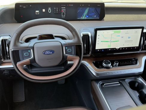 New 2025 Ford Expedition Max King Ranch image 43