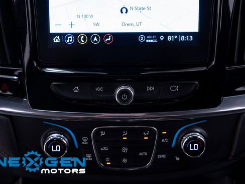Used 2023 Chevrolet Traverse RS w/ LPO, Floor Liner Package AWD/4WD image 13