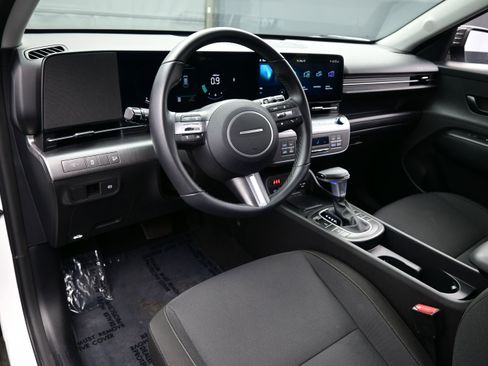 Certified 2026 Hyundai Kona SEL Sport AWD/4WD image 11