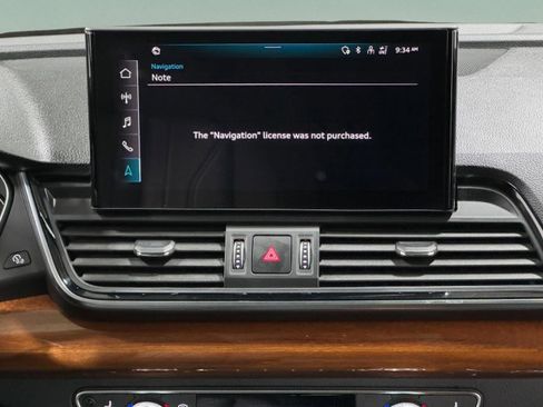 Certified 2023 Audi Q5 2.0T Premium w/ Convenience Package image 16