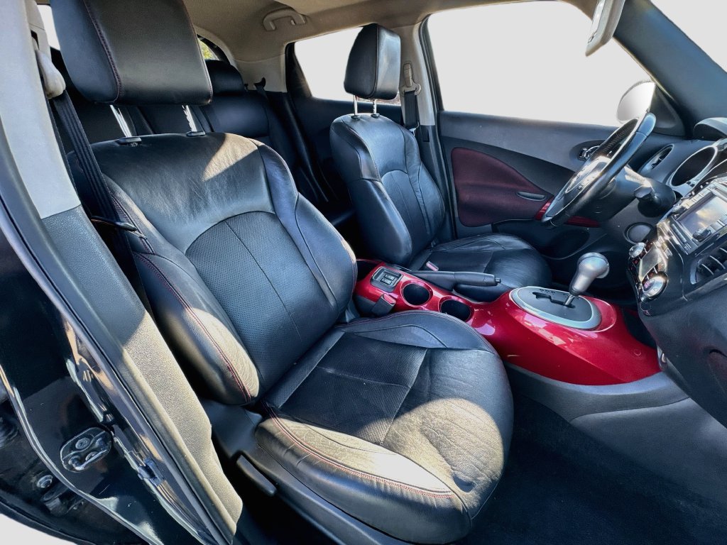 Used 2011 Nissan Juke SL AWD/4WD image 32