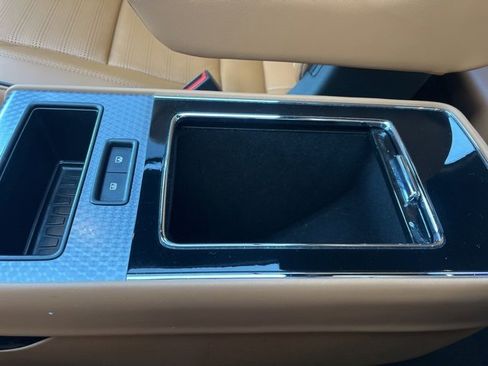 Used 2023 Lincoln Aviator Black Label w/ Class IV Trailer Tow Package image 17