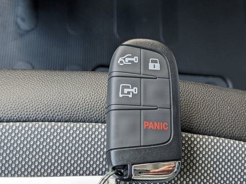 New 2026 RAM ProMaster 3500 w/ Convenience Group image 23