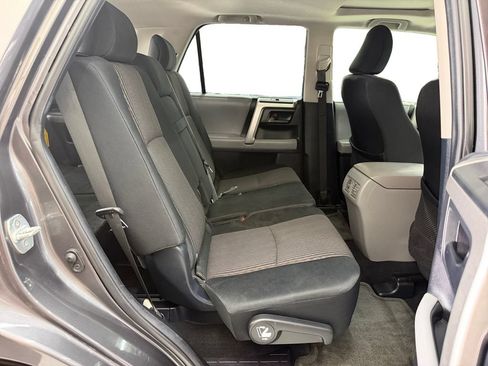 Used 2013 Toyota 4Runner SR5 w/ Convenience Pkg RWD image 18