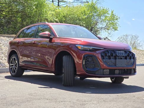 New 2026 Audi Q5 Premium Plus AWD/4WD image 26