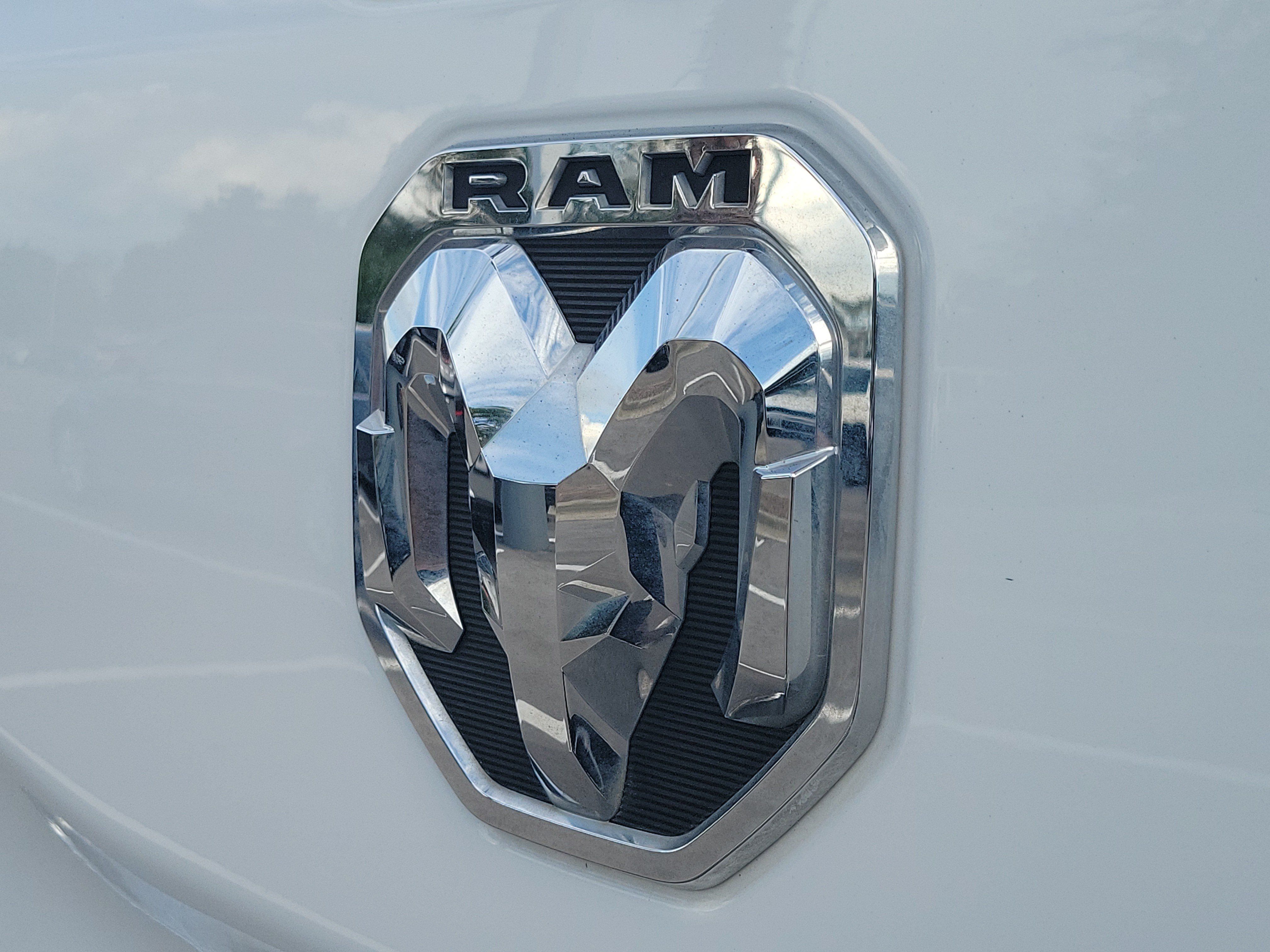 Used 2024 RAM 1500 Limited AWD/4WD image 7