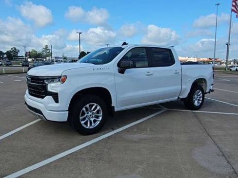 Certified 2026 Chevrolet Silverado 1500 RST RWD image 4