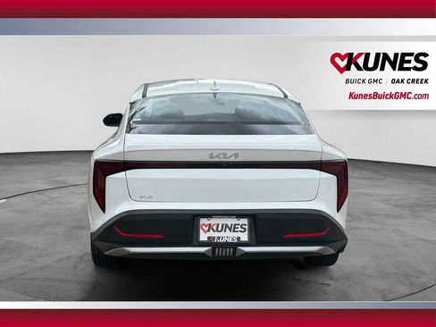 Used 2025 Kia K4 FWD image 9