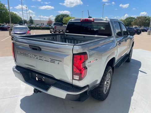 Used 2024 Chevrolet Colorado LT w/ LT Convenience Package AWD/4WD image 6