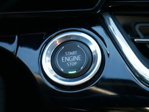 Used 2024 Chevrolet Trax RS w/ Driver Confidence Package image 33