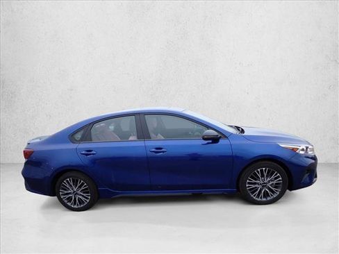 Used 2024 Kia Forte GT-Line w/ GT-Line Premium Package image 5