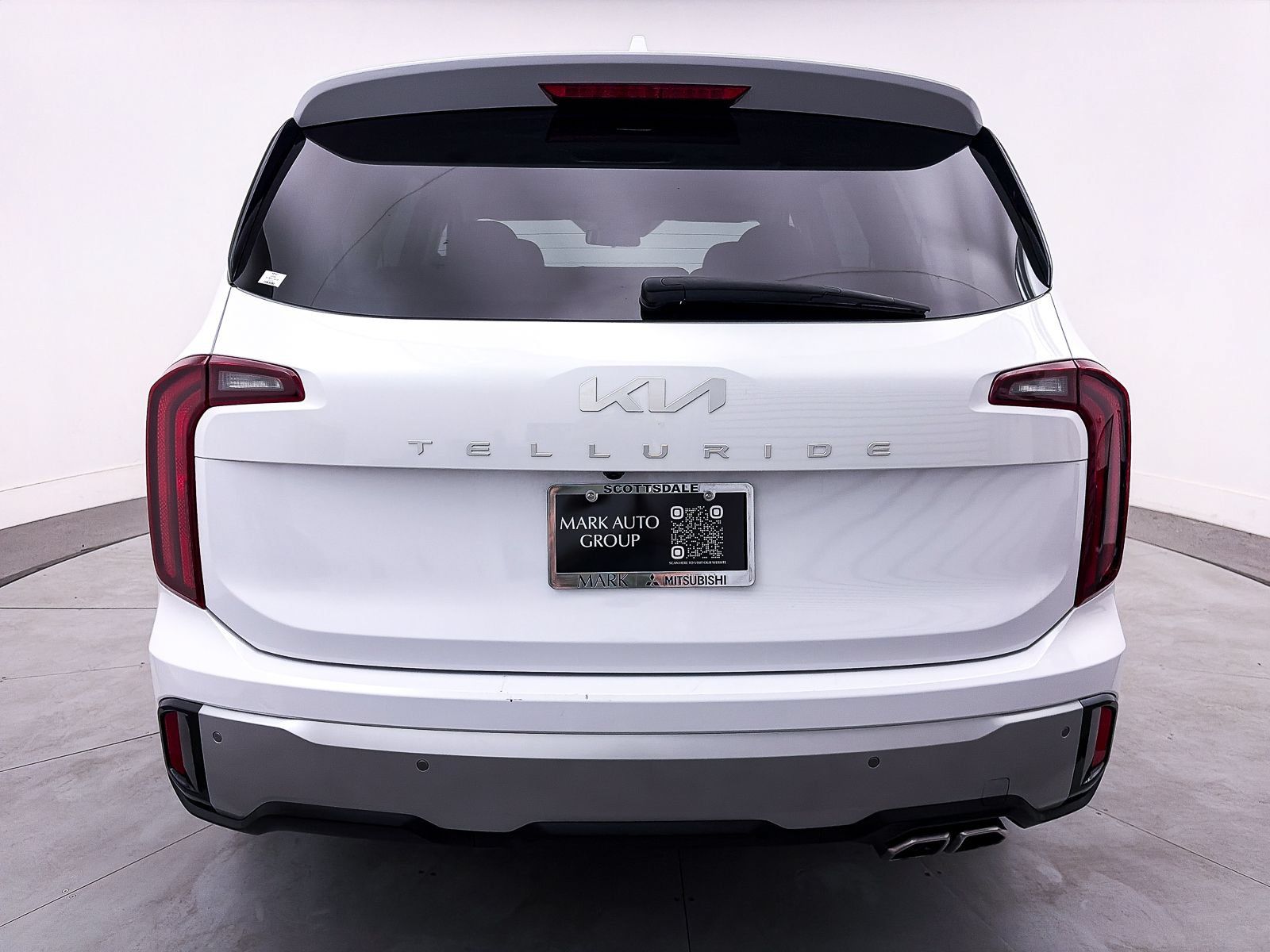 Used 2024 Kia Telluride S FWD image 14