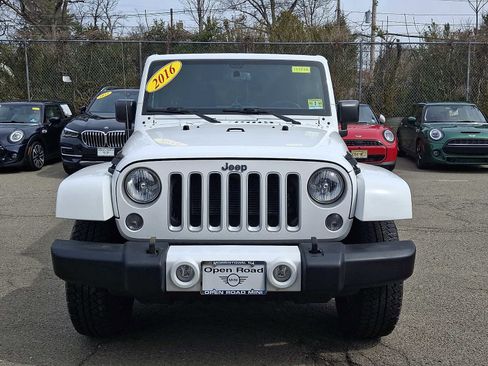 Used 2016 Jeep Wrangler Unlimited Sahara w/ Dual Top Group image 2