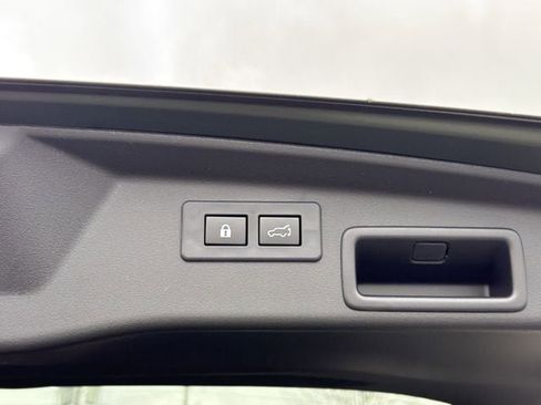 New 2026 Subaru Outback Limited image 16