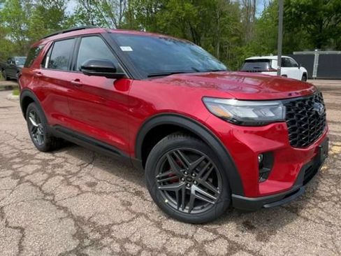New 2026 Ford Explorer ST w/ Sun And Sound Package AWD/4WD image 8