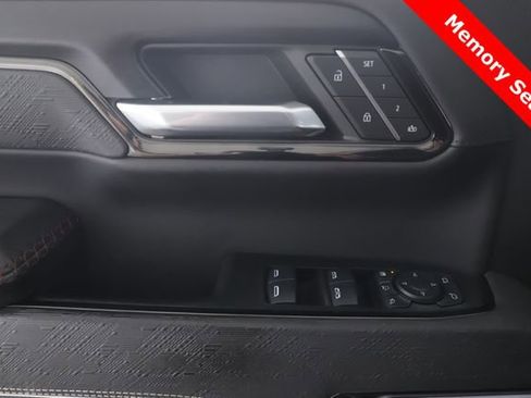Used 2024 GMC Sierra 2500 AT4X AWD/4WD image 21
