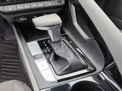 Used 2021 Hyundai Elantra SEL w/ Convenience Package FWD image 27