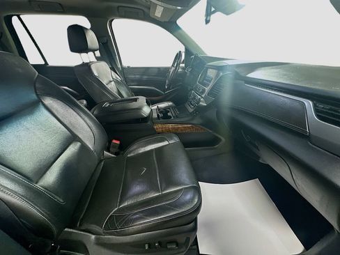 Used 2020 Chevrolet Tahoe Premier RWD image 31