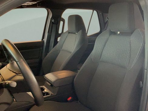 Certified 2025 Toyota 4Runner SR5 AWD/4WD image 24
