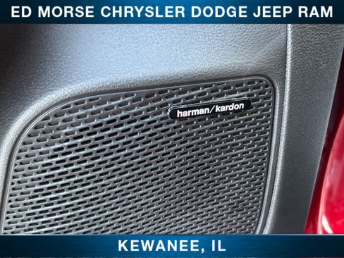 New 2026 Chrysler Pacifica Pinnacle image 28