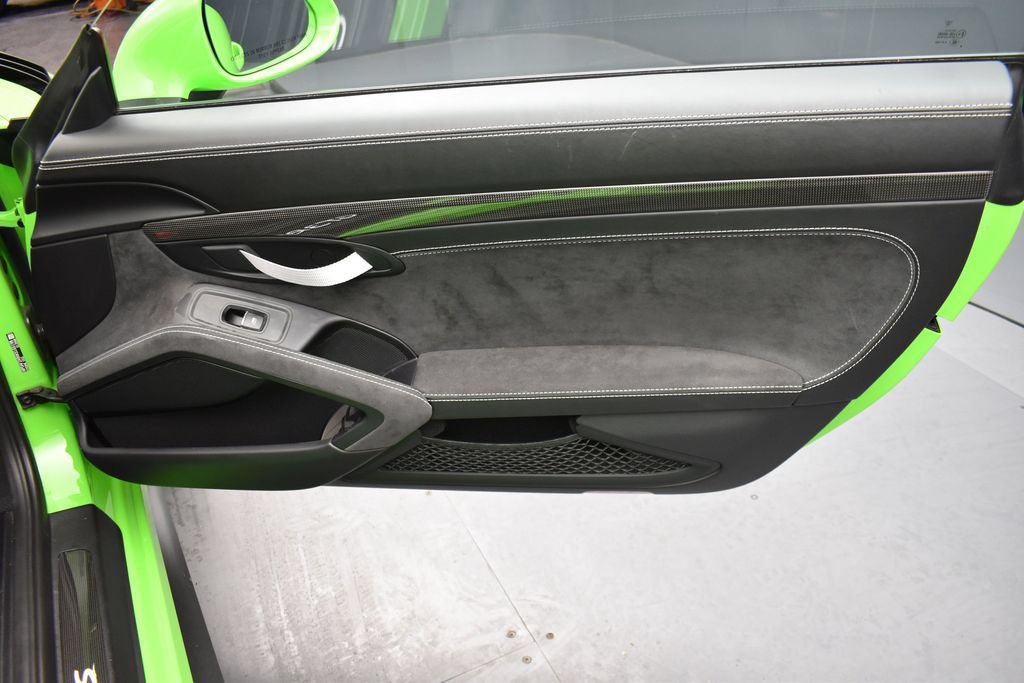 Used 2019 Porsche 911 GT3 RS RWD image 6