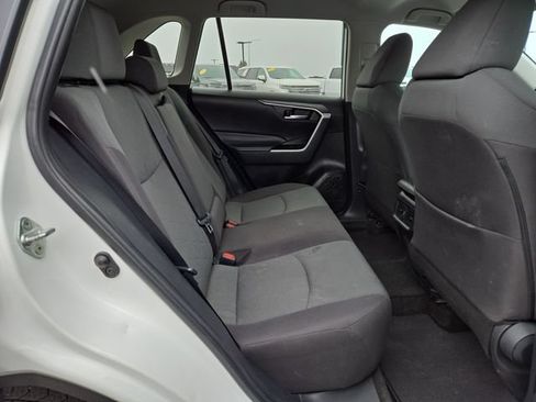 Used 2023 Toyota RAV4 XLE AWD/4WD image 37