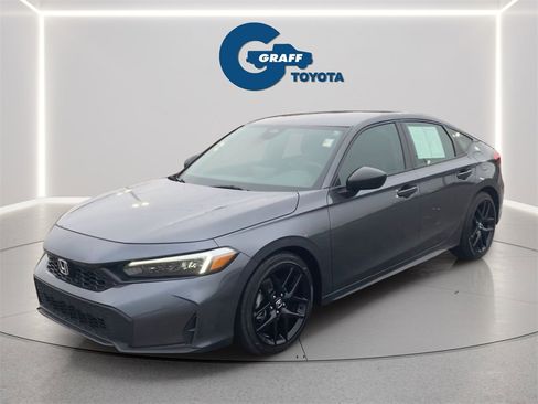 Used 2025 Honda Civic Sport image 2