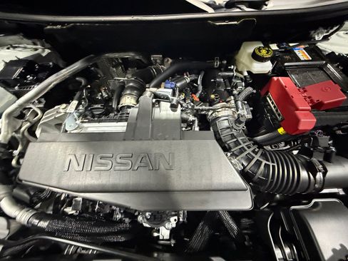 New 2026 Nissan Rogue Platinum image 22