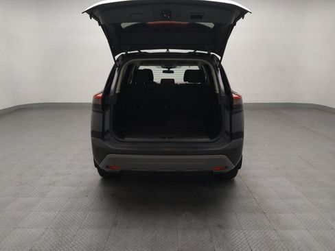 Used 2023 Nissan Rogue S AWD/4WD image 29