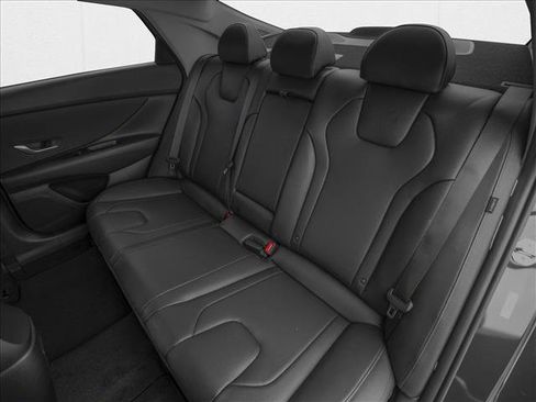 New 2026 Hyundai Elantra Limited image 9