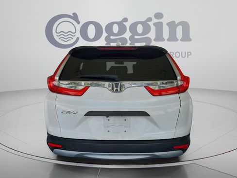 Used 2019 Honda CR-V LX image 4