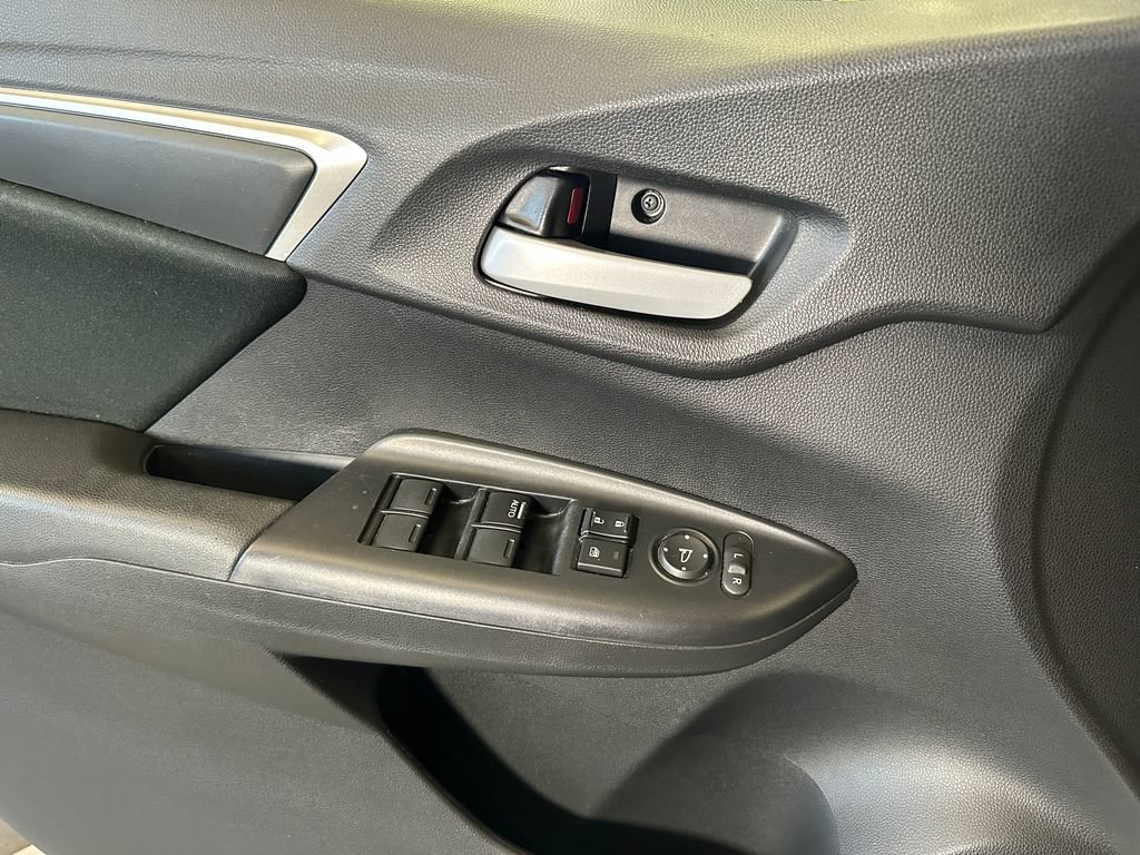 Used 2019 Honda Fit LX image 19