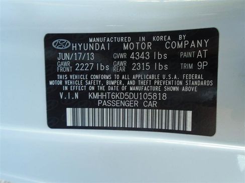 Used 2013 Hyundai Genesis 2.0T RWD image 20