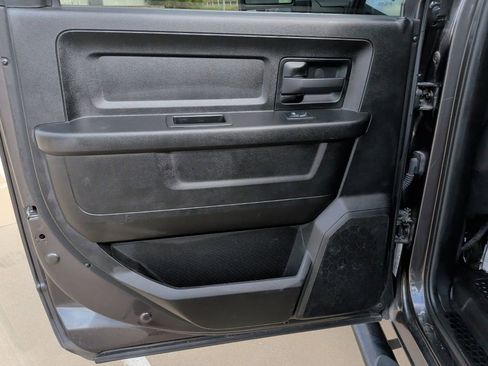 Used 2023 RAM 5500 Tradesman image 31