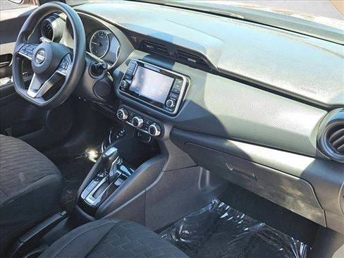 Used 2021 Nissan Kicks S FWD image 26