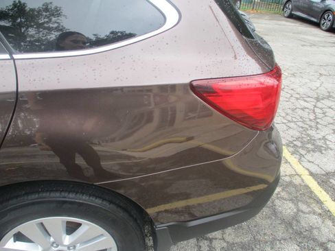 Used 2019 Subaru Outback 2.5i Premium image 16