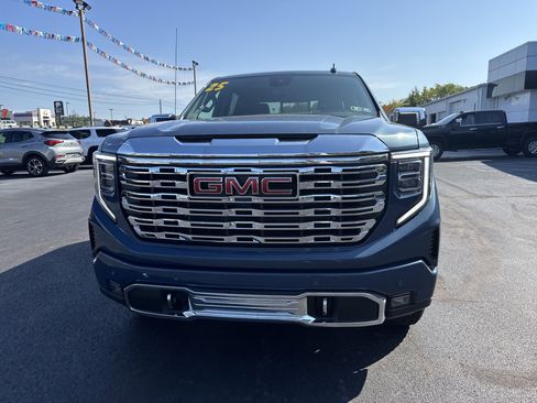 New 2025 GMC Sierra 1500 Denali w/ Technology Package image 9