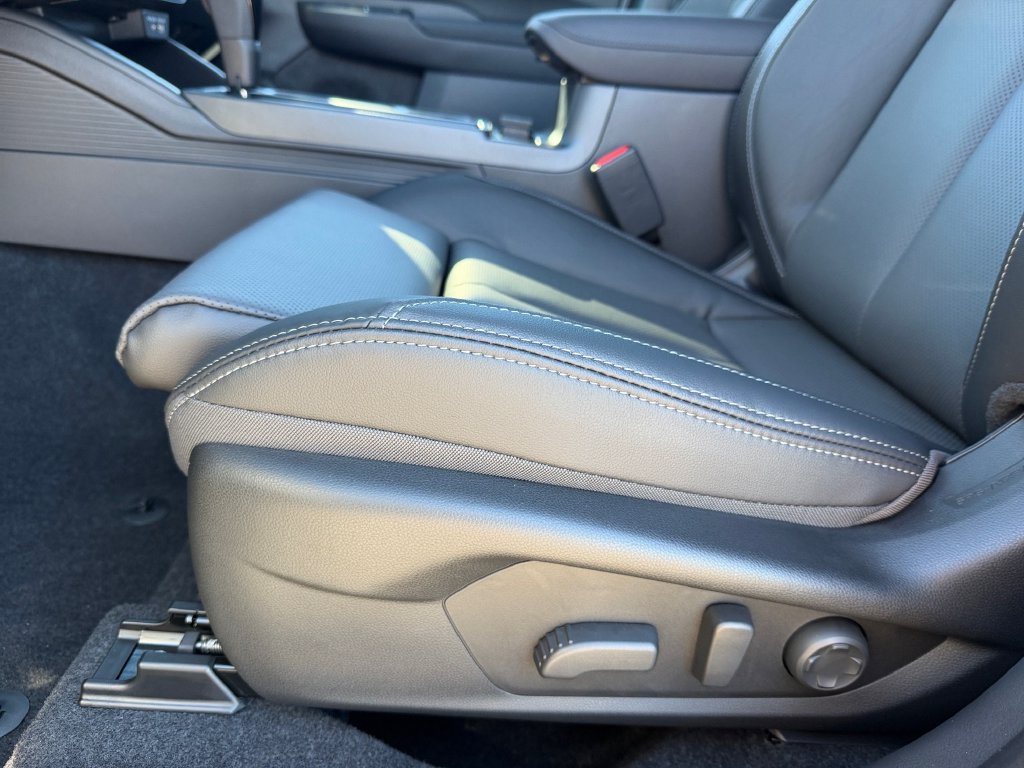 New 2026 Subaru Outback Touring XT AWD/4WD image 11