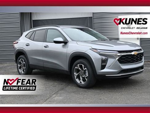 New 2026 Chevrolet Trax LT w/ Driver Confidence Package image 1