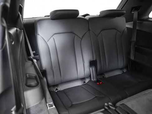 Certified 2025 Audi Q7 3.0T Premium Plus w/ Premium Plus Package image 12