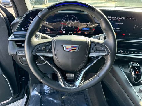 Used 2024 Cadillac Escalade V AWD/4WD image 16