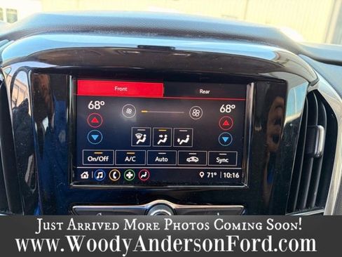 Used 2021 Chevrolet Traverse LS w/ LPO, Floor Liner Package image 11