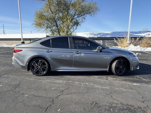 Used 2025 Toyota Camry XSE image 10
