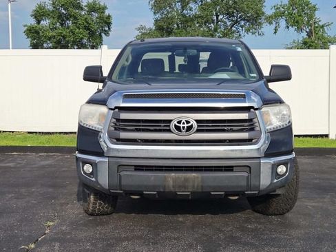 Used 2015 Toyota Tundra SR5 w/ TRD Off Road Package AWD/4WD image 4